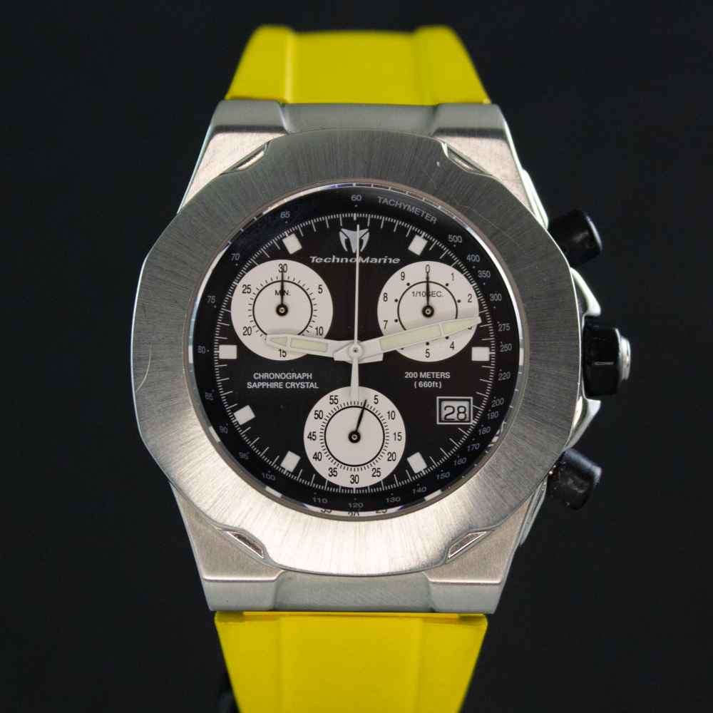 Varios Technomarine Chrono