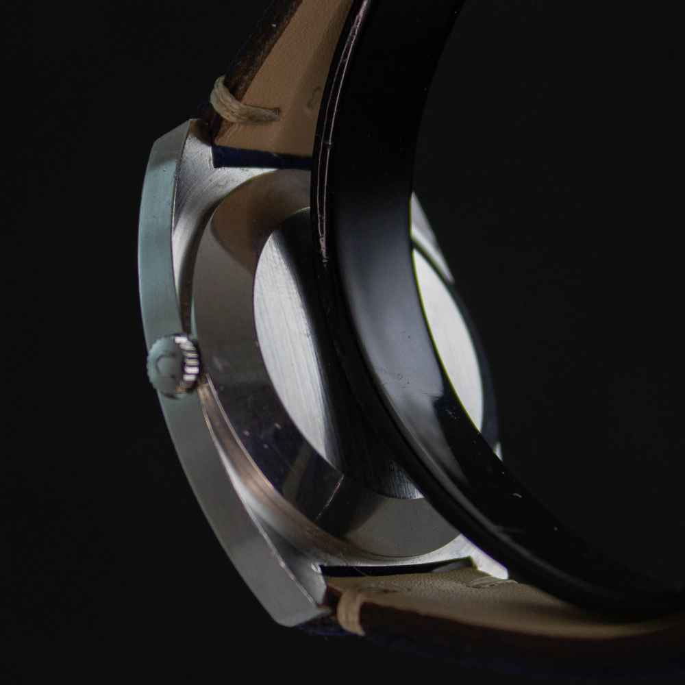 Watch Universal Geneve Unisonic second-hand