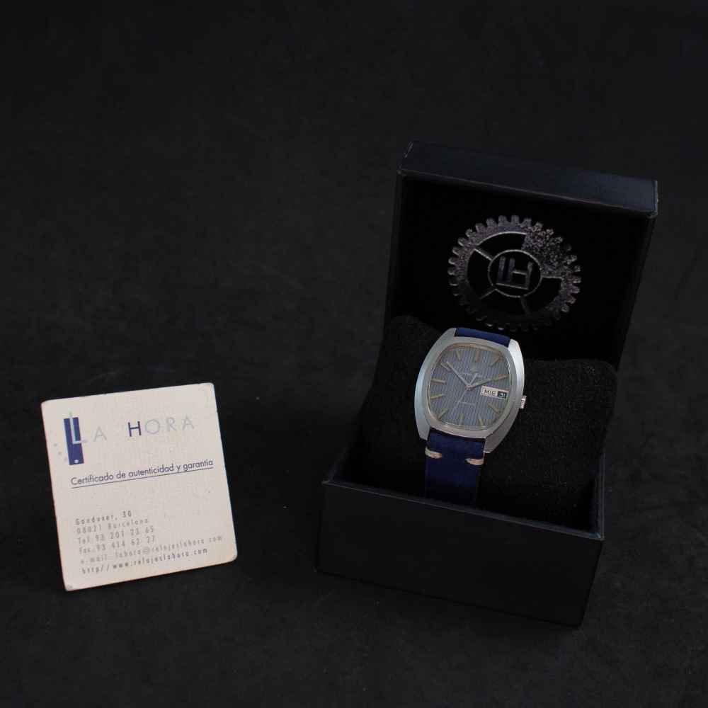 Watch Universal Geneve Unisonic second-hand