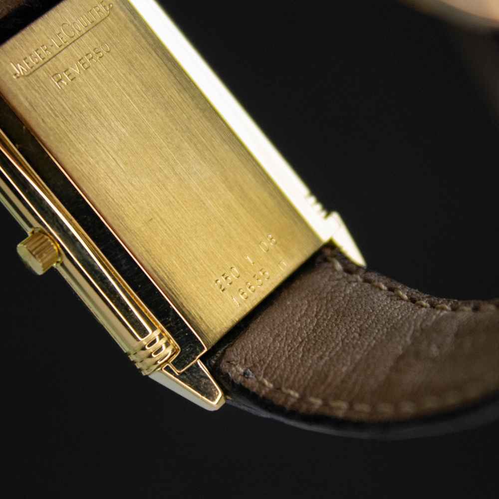 Watch Jaeger-LeCoultre Reverso 18k second-hand