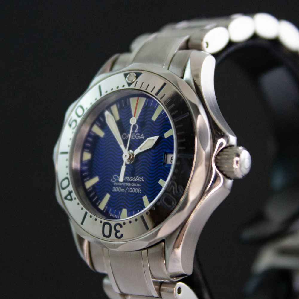 Watch Omega Seamaster Lady 300m second-hand