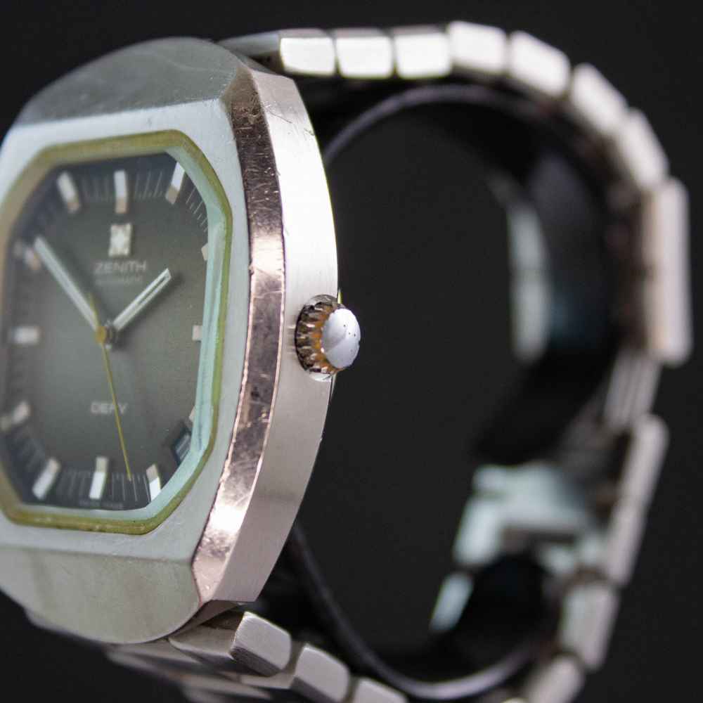 Watch Zenith Defy second-hand