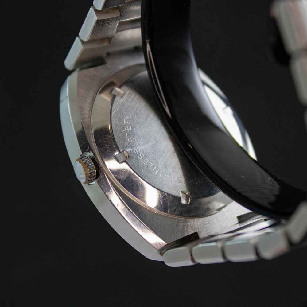 Watch Zenith Defy second-hand