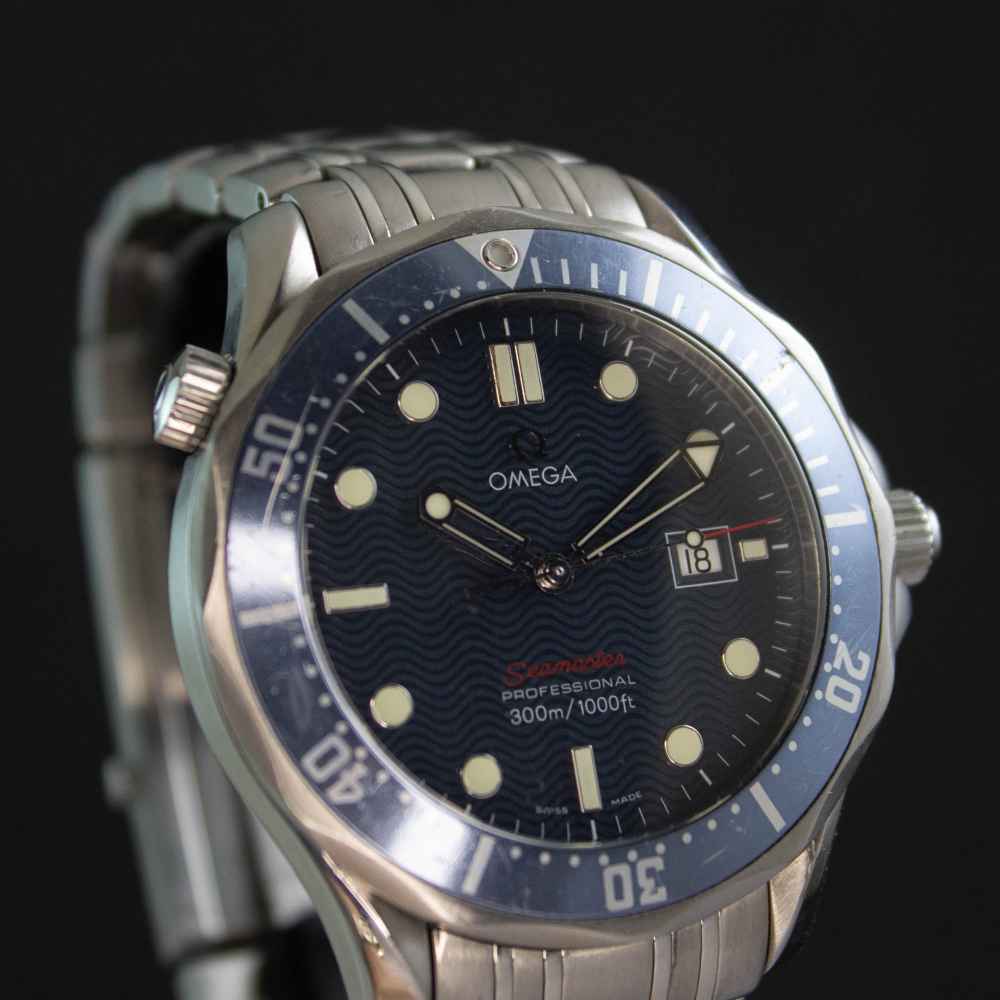 Watch Omega Seamaster 300m second-hand