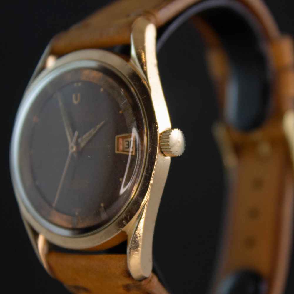 Reloj Universal Geneve Polerouter Date inicio.second_hand