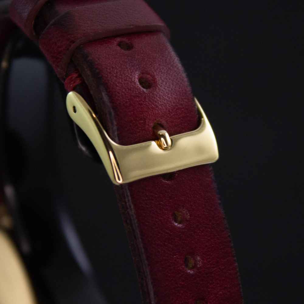 Watch Omega Vintage Square 18k second-hand