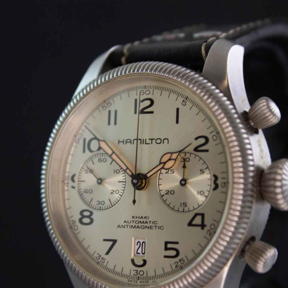 Watch Varios Hamilton Khaki Pioneer second-hand