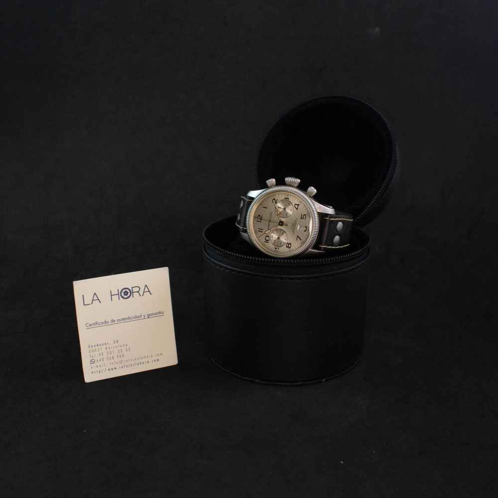 Watch Varios Hamilton Khaki Pioneer second-hand