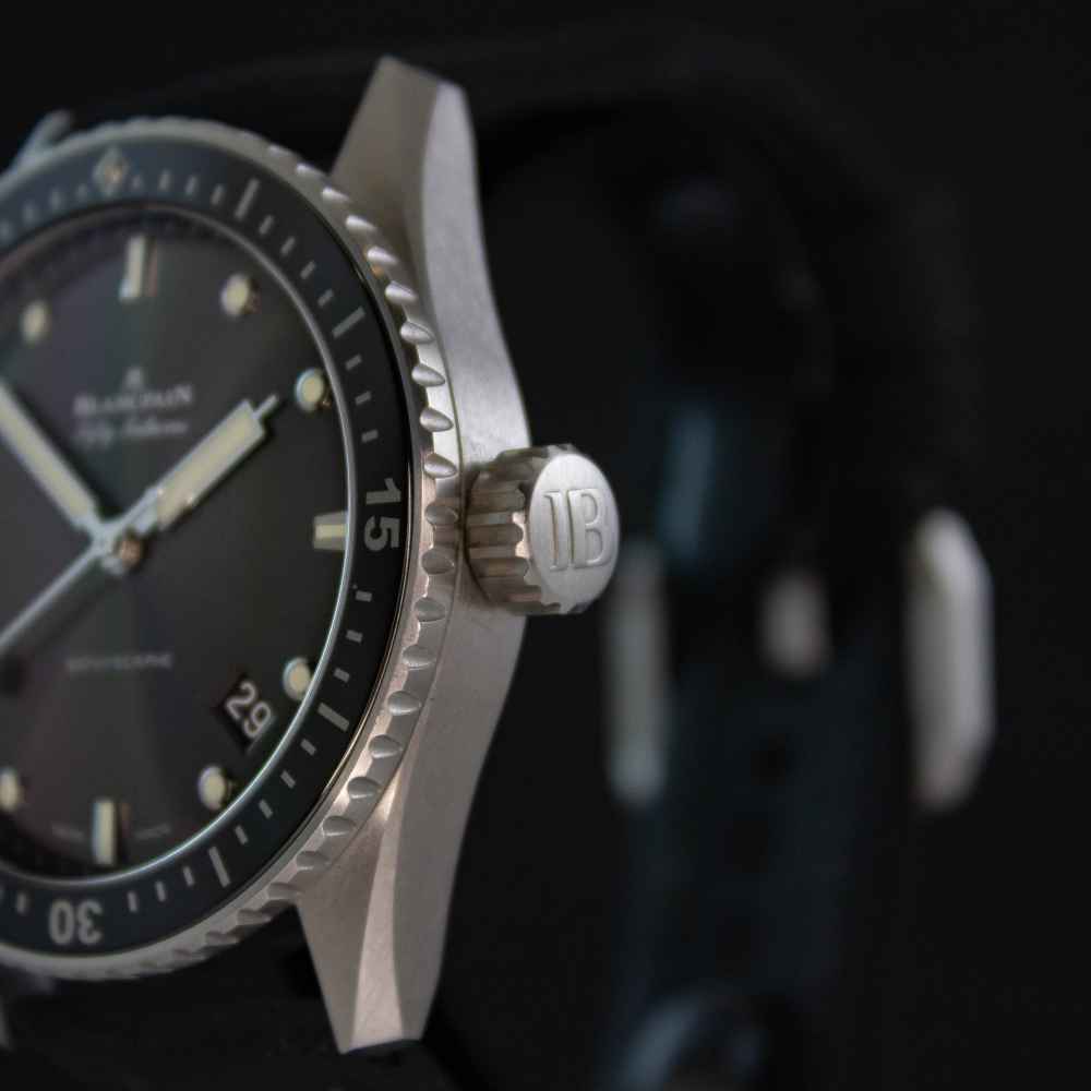 Reloj Blancpain Fifty Fathoms Bathyscaphe inicio.second_hand