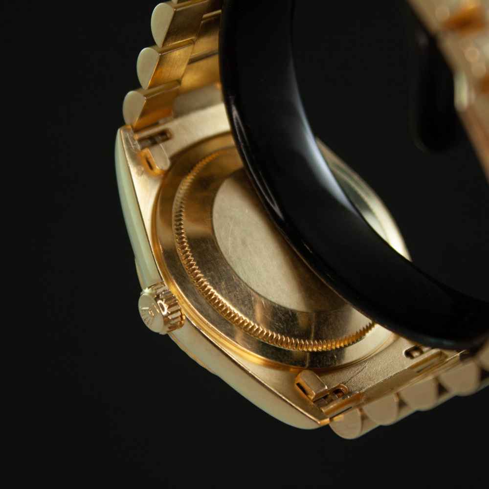 Watch Rolex Day-Date second-hand