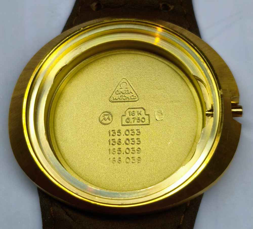 Watch Omega Dynamic 18k second-hand