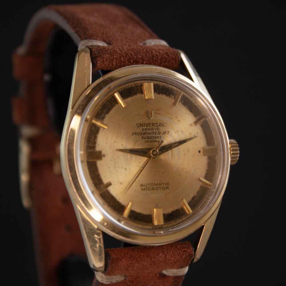 Watch Universal Geneve Polerouter second-hand