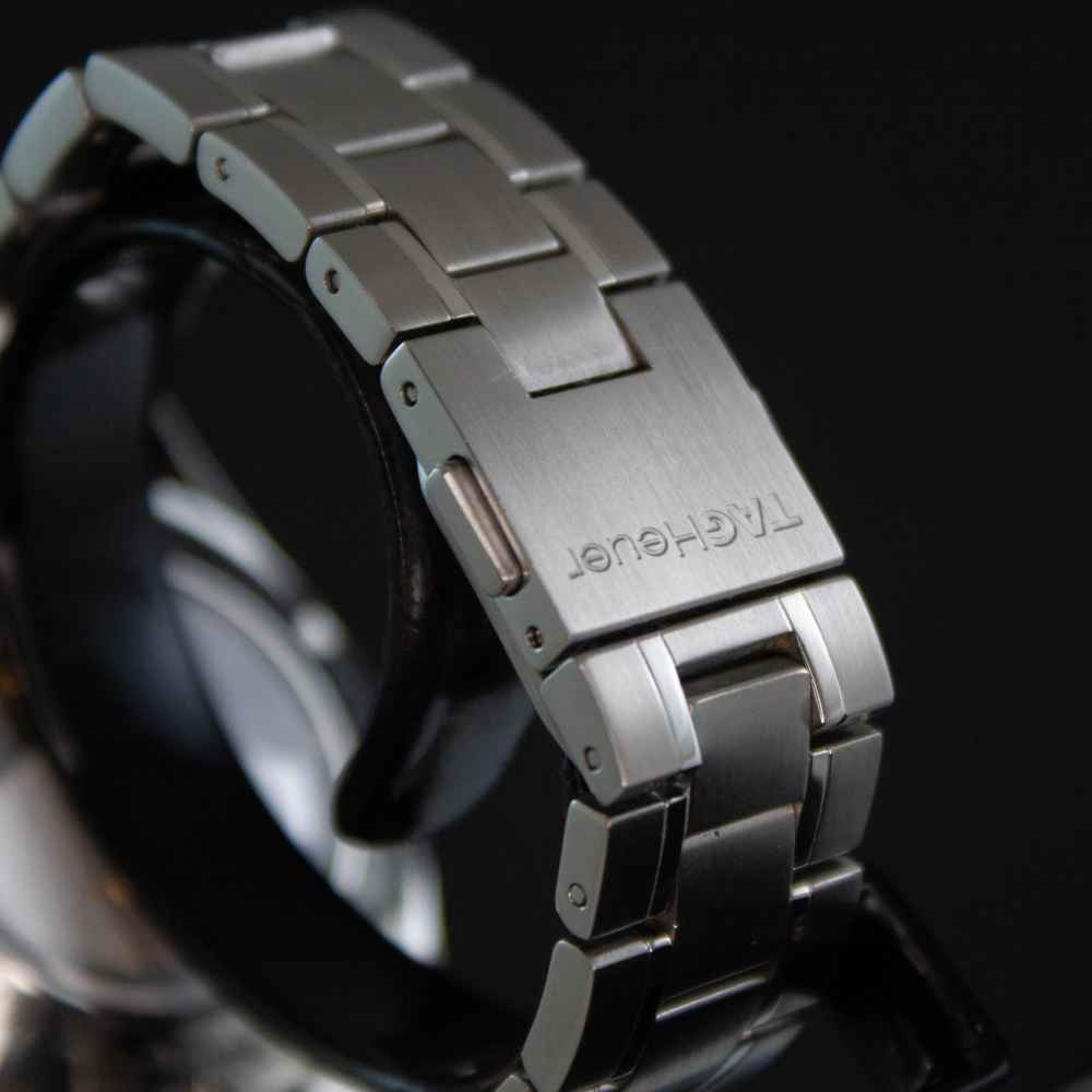 Watch Tag Heuer Carrera 16 second-hand