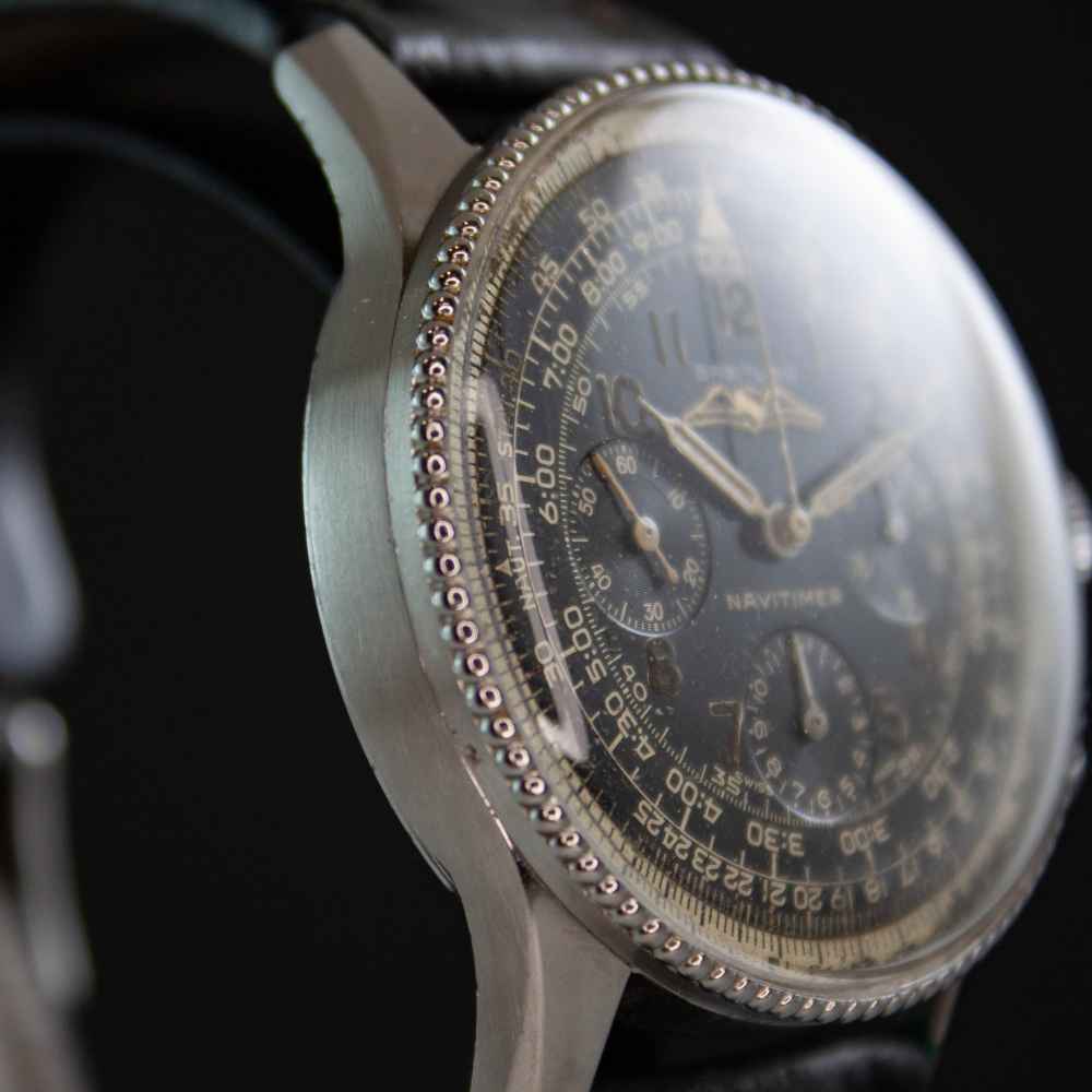 Watch Breitling Navitimer second-hand