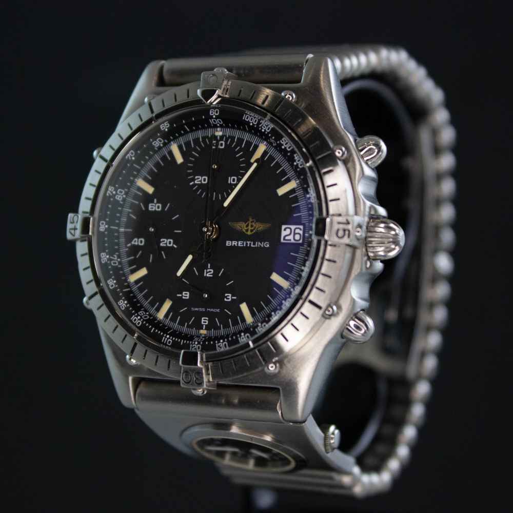 Watch Breitling Chronomat second-hand