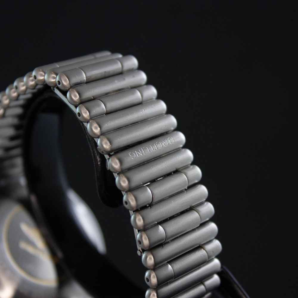 Watch Breitling Chronomat second-hand