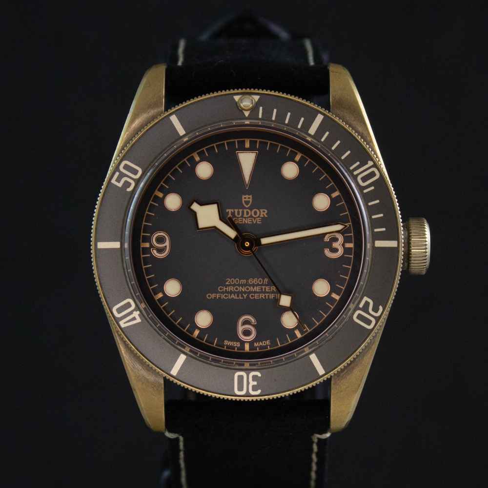 Watch Tudor Black Bay Bronce second-hand