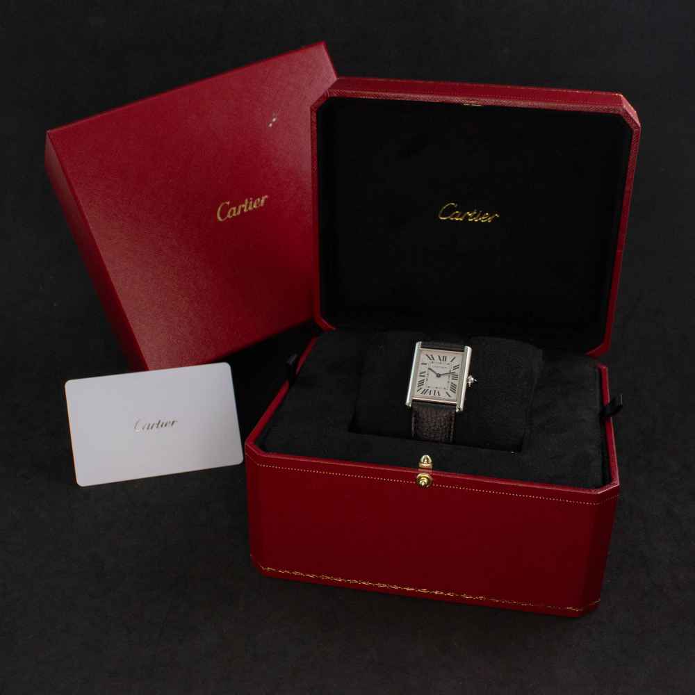 Watch Cartier Tank Must Solarbeat second-hand