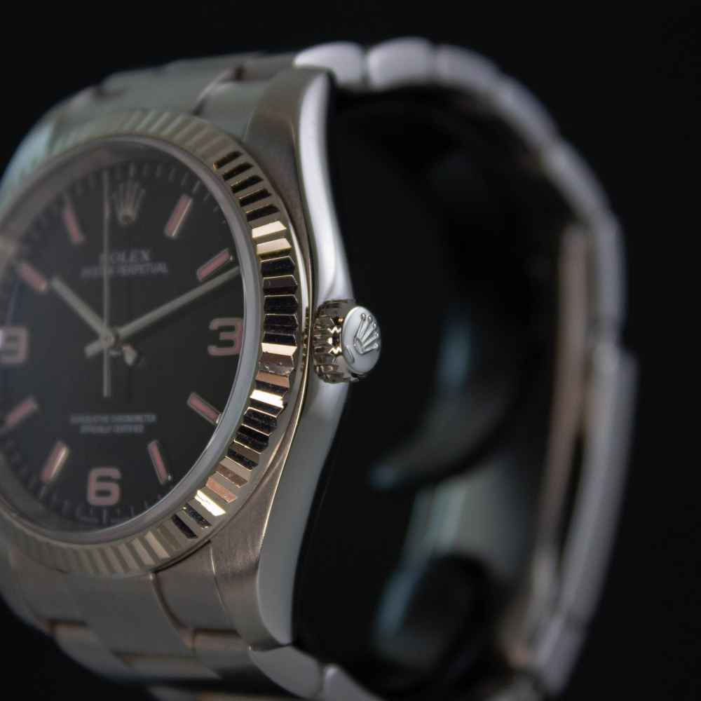 Watch Rolex Oyster Perpetual 34 second-hand