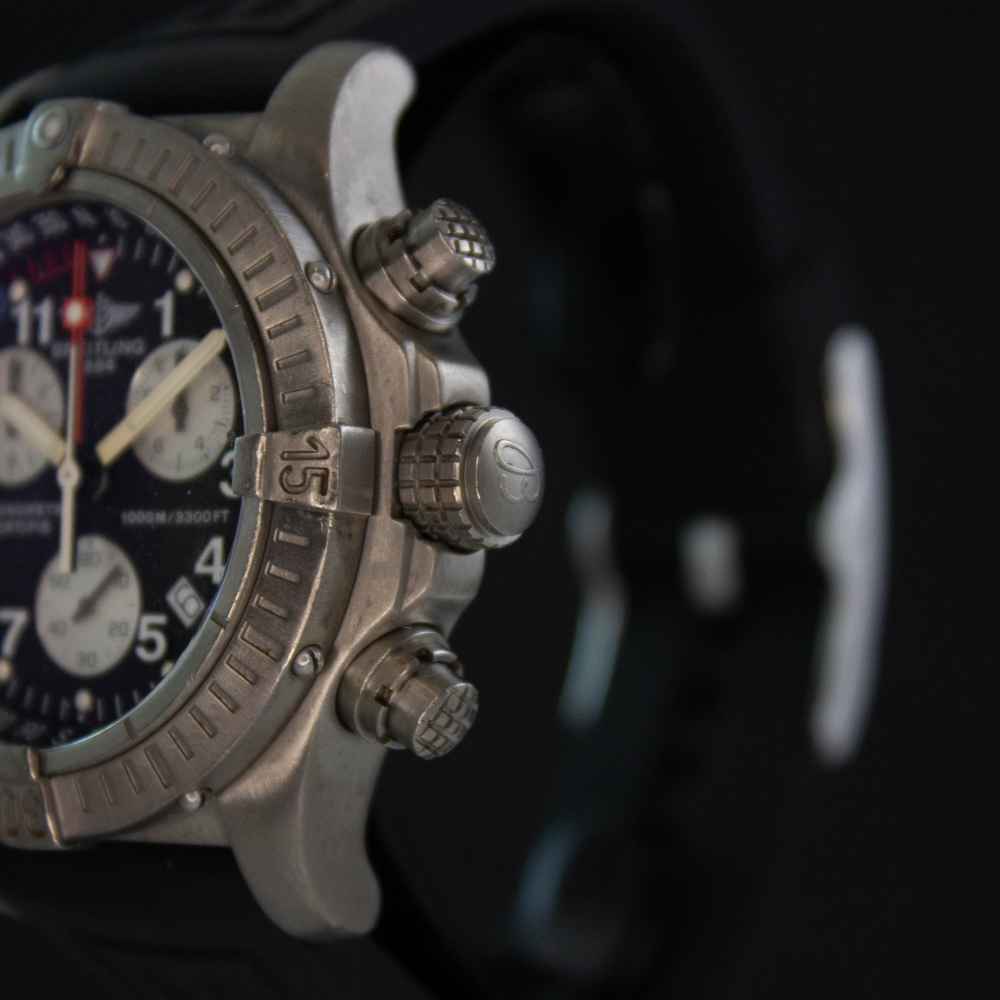 Reloj Breitling Chrono Avenger M1 inicio.second_hand