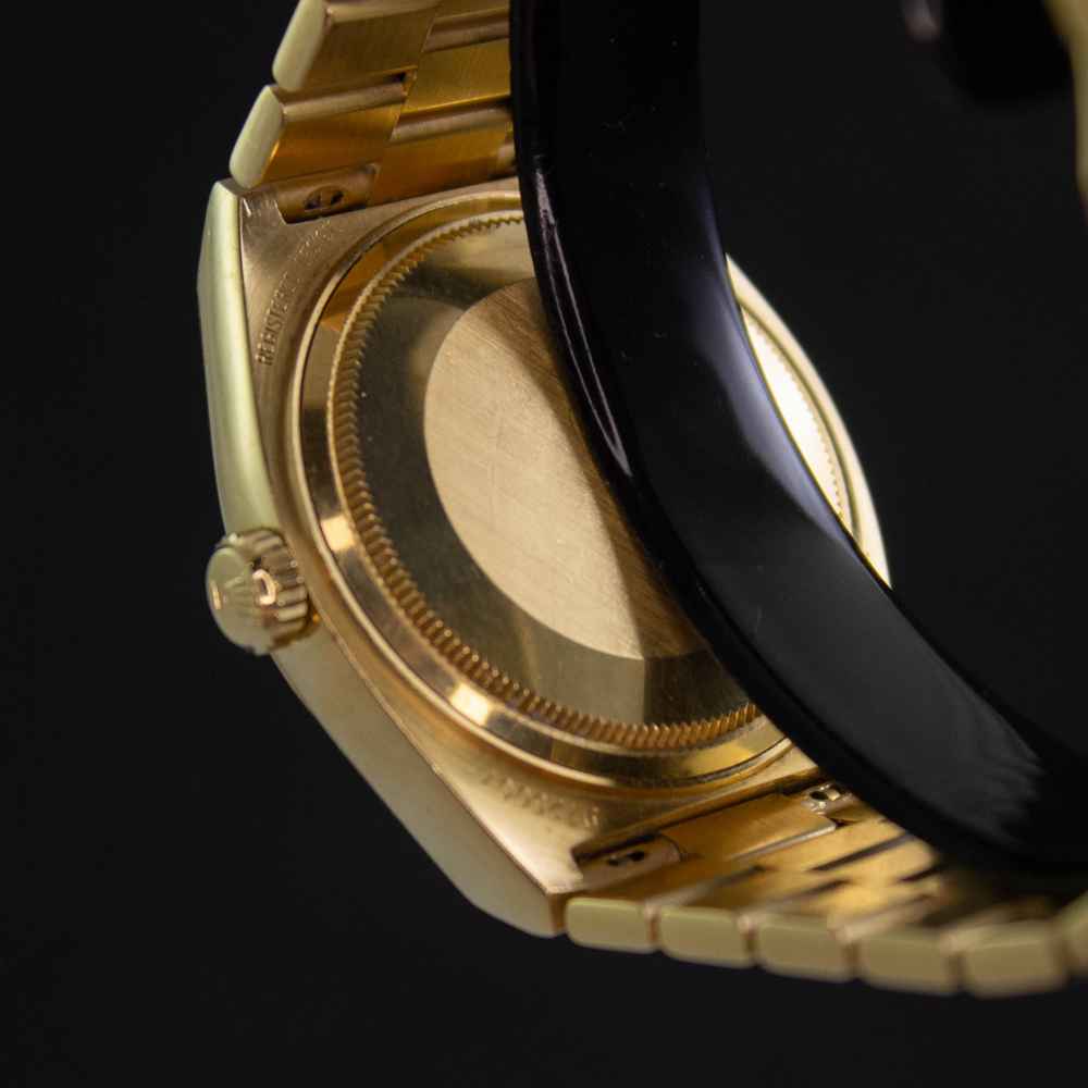 Watch Rolex Day-Date Oysterquartz second-hand