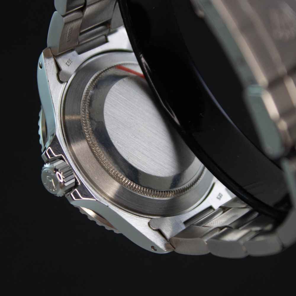 Watch Rolex Submariner Date second-hand