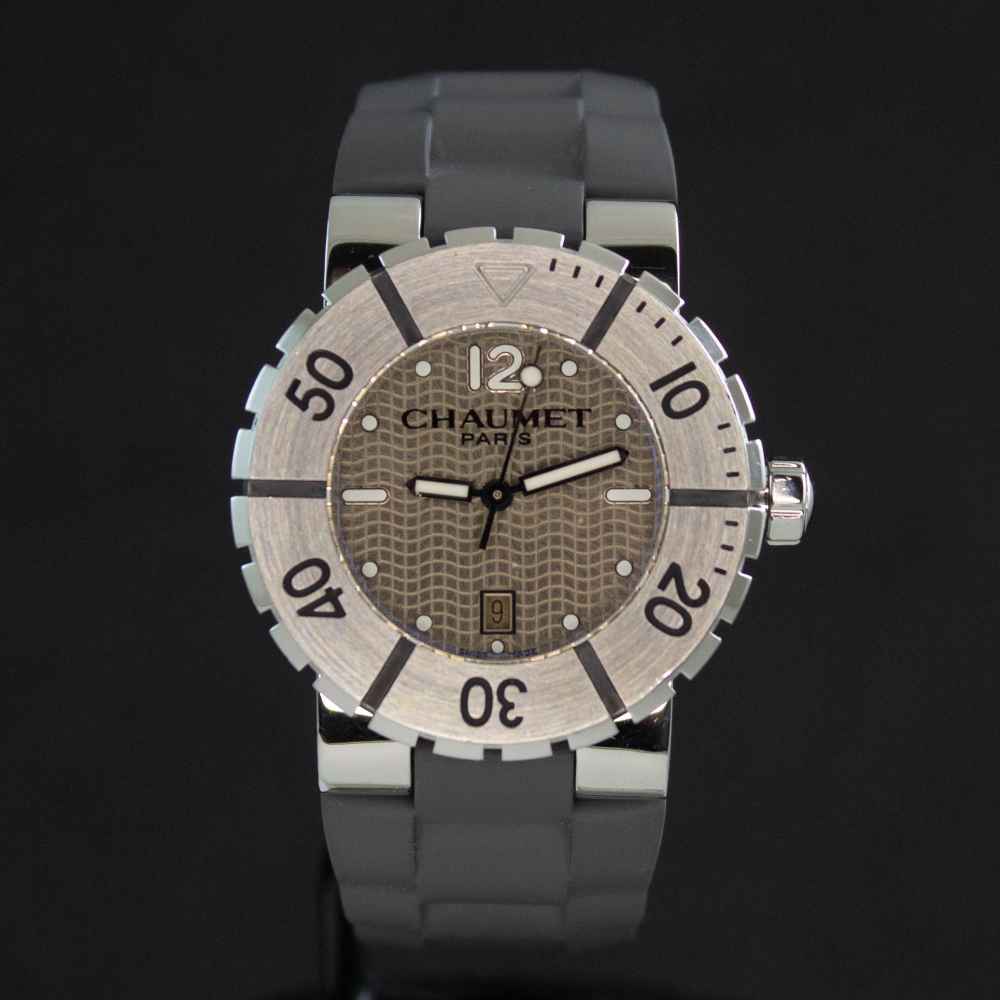 Watch Chaumet Class One second-hand