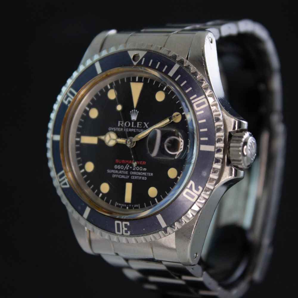 Watch Rolex Submariner Date second-hand