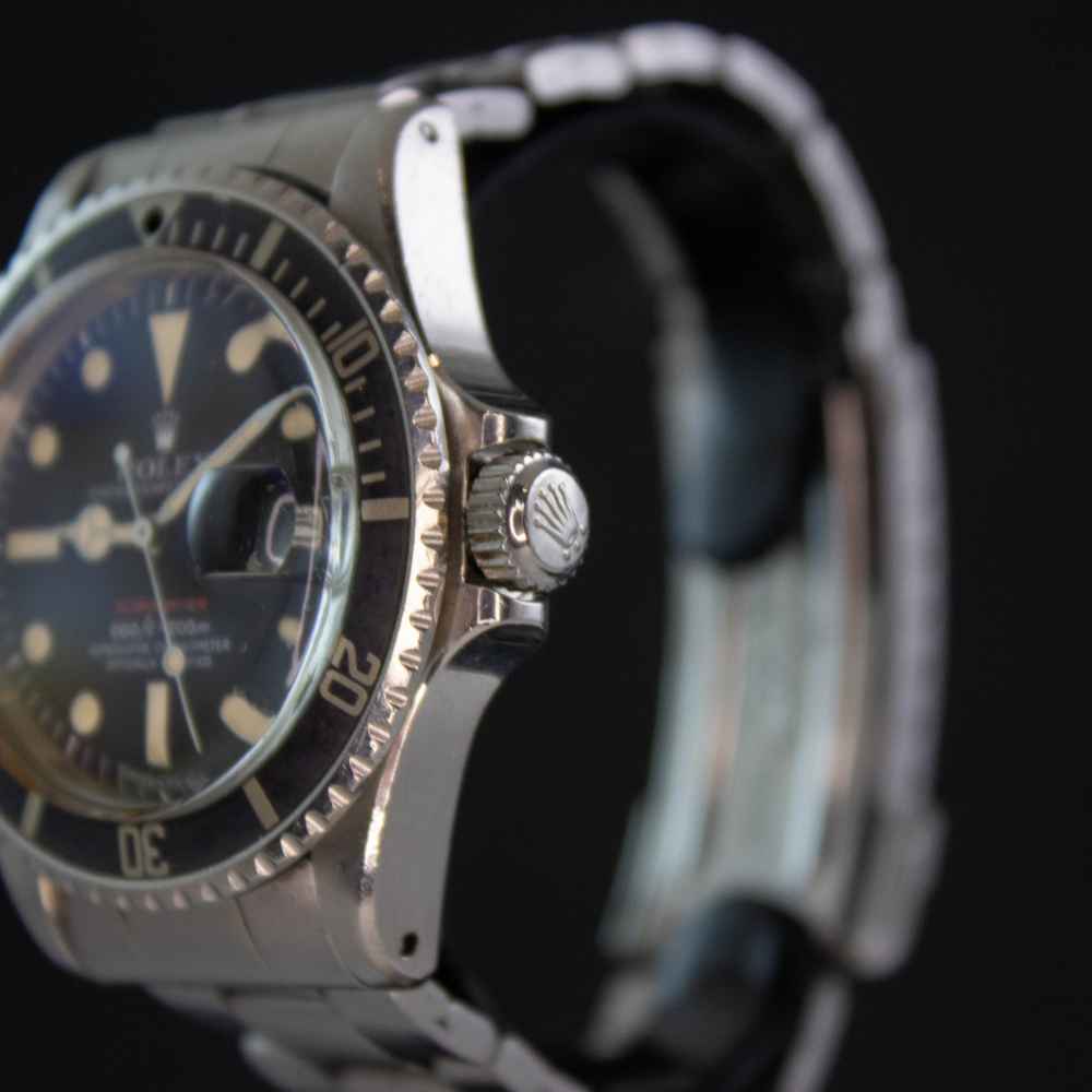 Watch Rolex Submariner Date second-hand