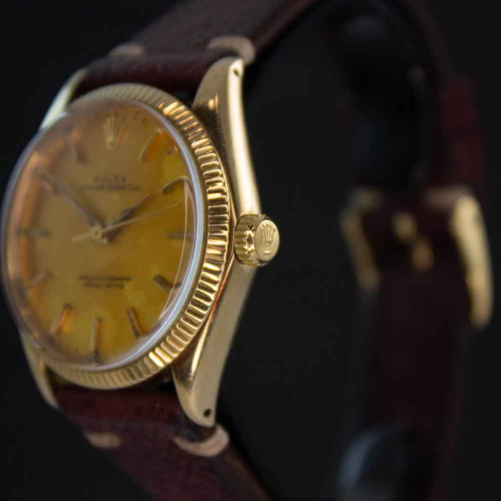 Watch Rolex Oyster Perpetual 34 second-hand