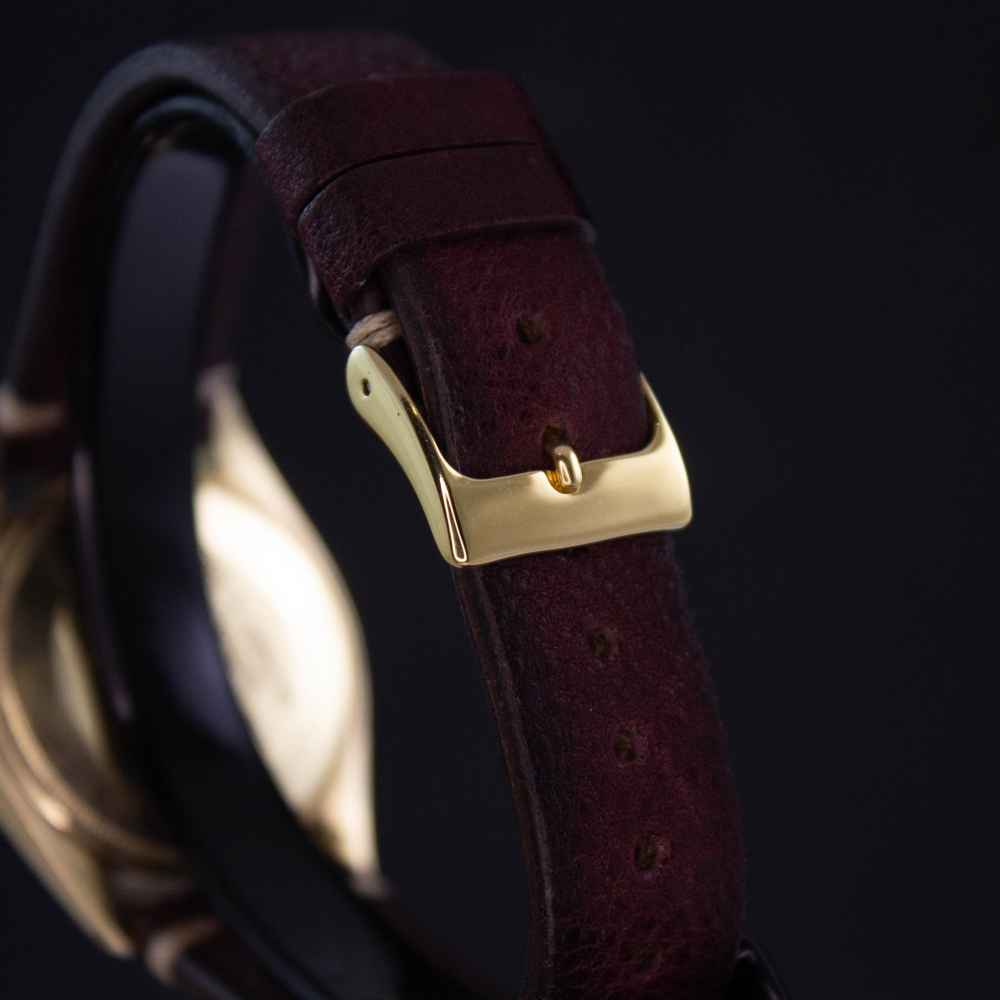 Watch Rolex Oyster Perpetual 34 second-hand