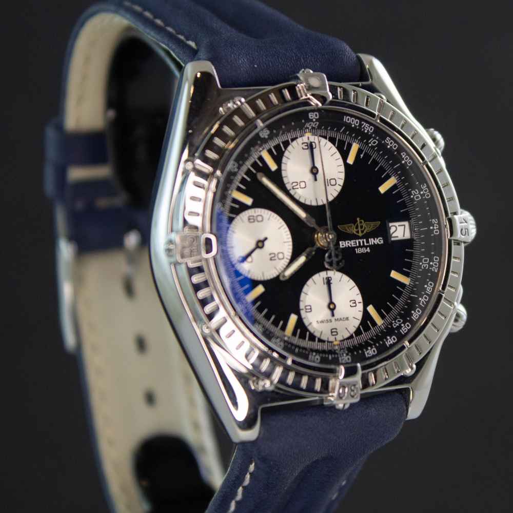 Watch Breitling Chronomat second-hand