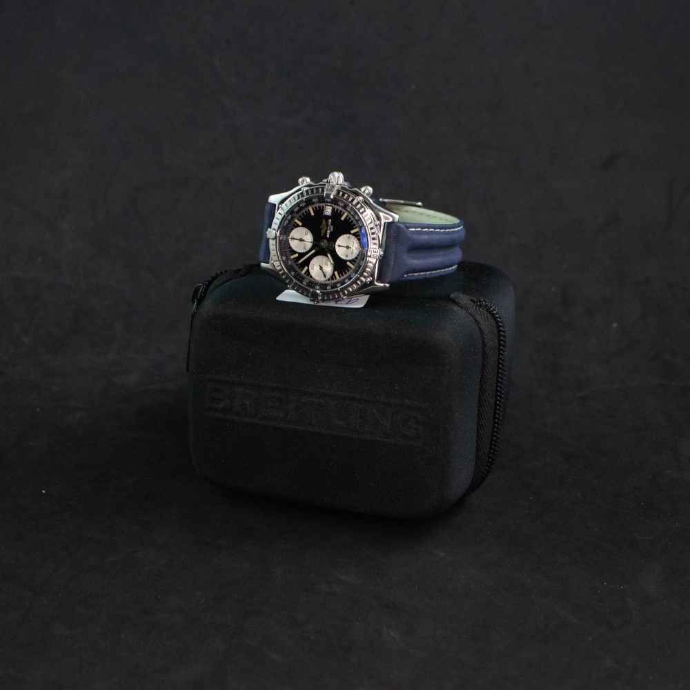 Watch Breitling Chronomat second-hand