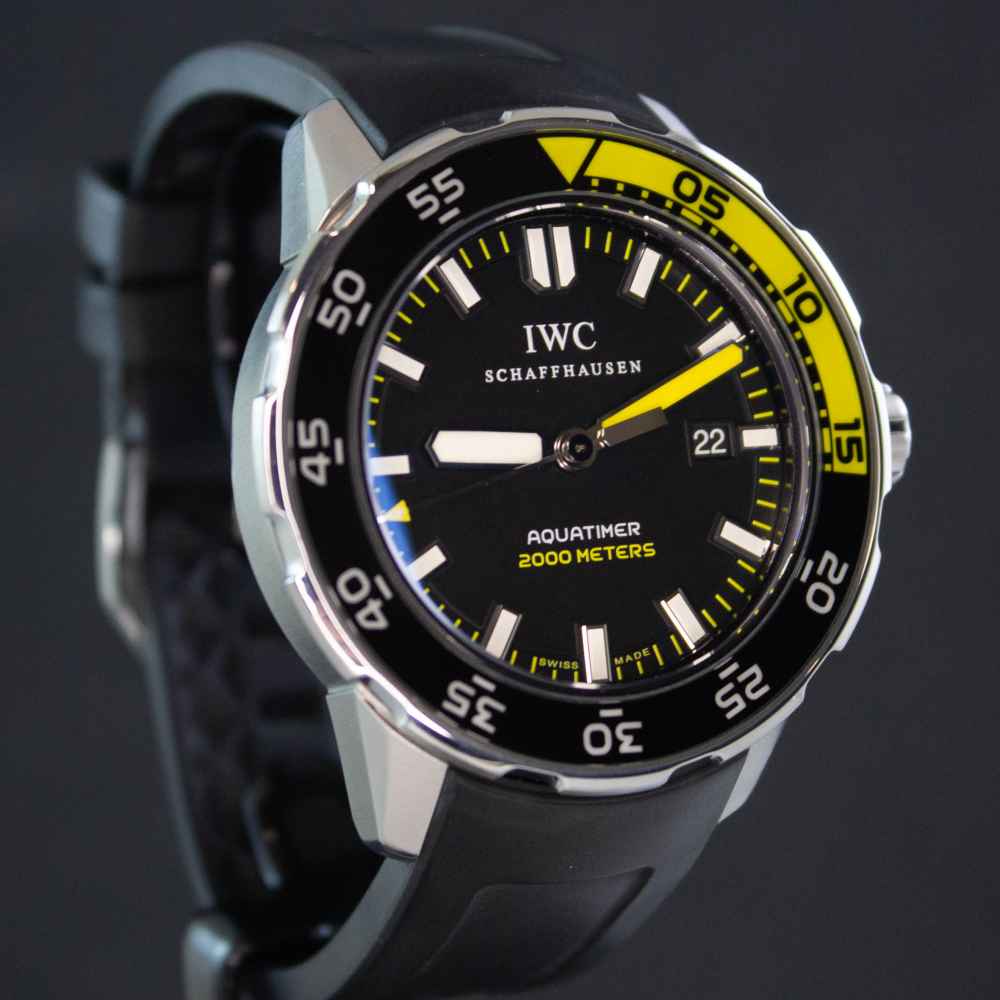 Watch IWC Aquatimer 2000 second-hand