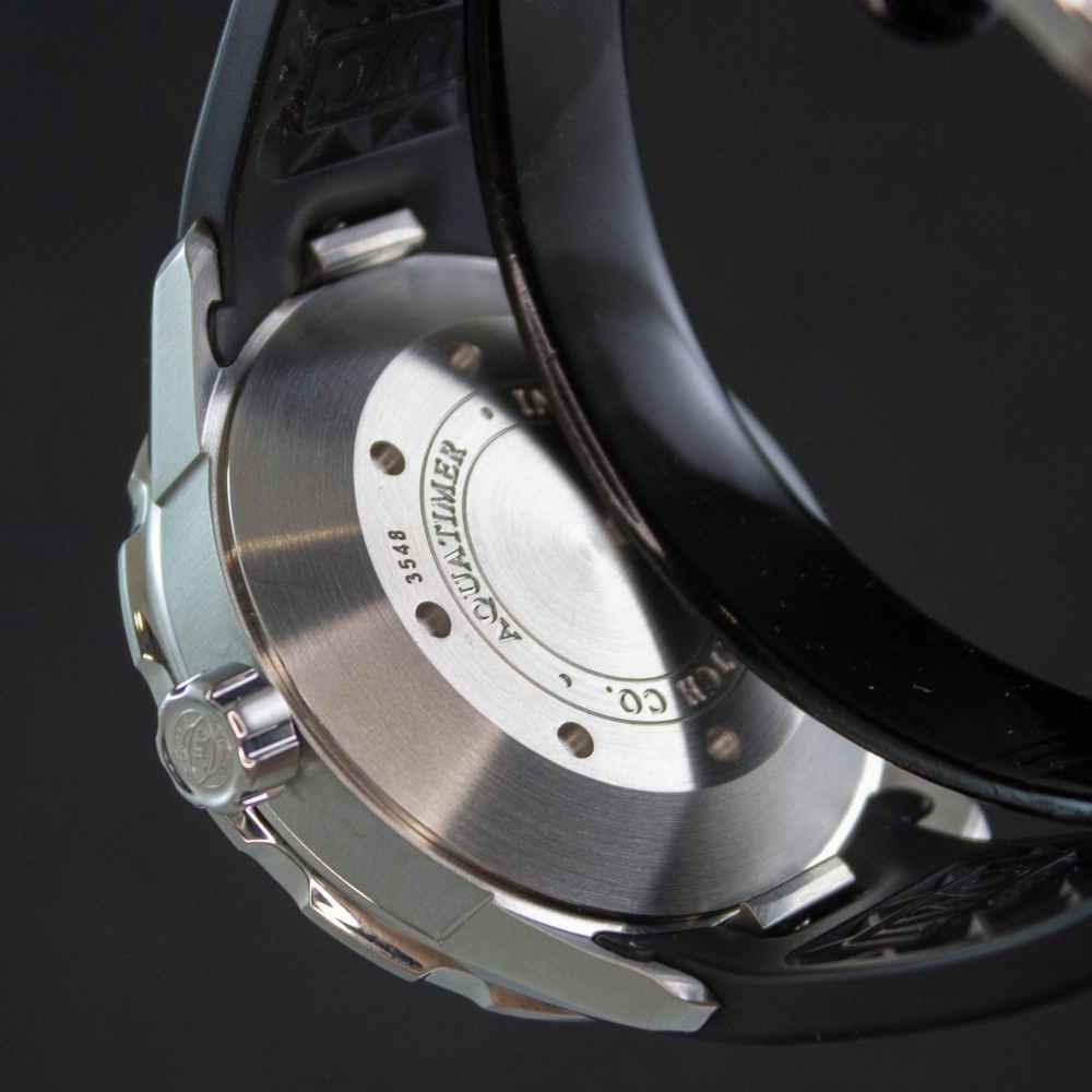 Watch IWC Aquatimer 2000 second-hand